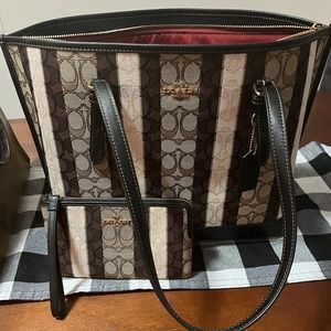 Coach Tote Set